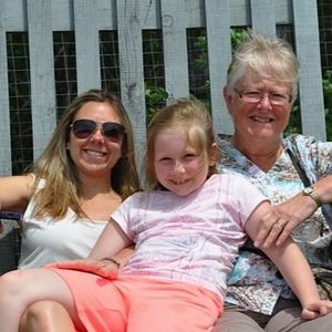 Meet your Posher, Rachel